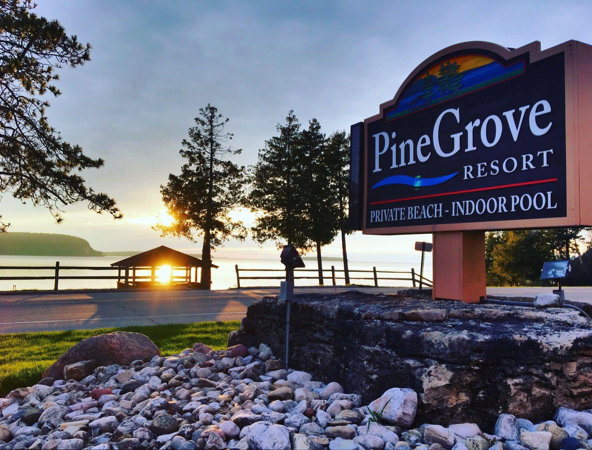 Pine Grove Resort Ephraim Esterno foto